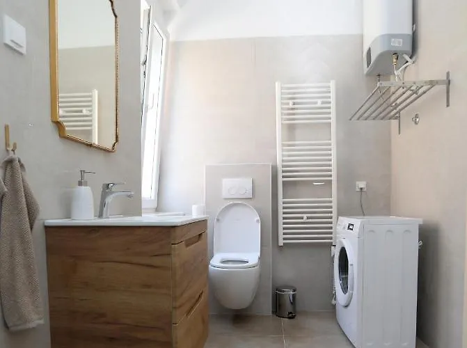 Kamala Apartment Pula