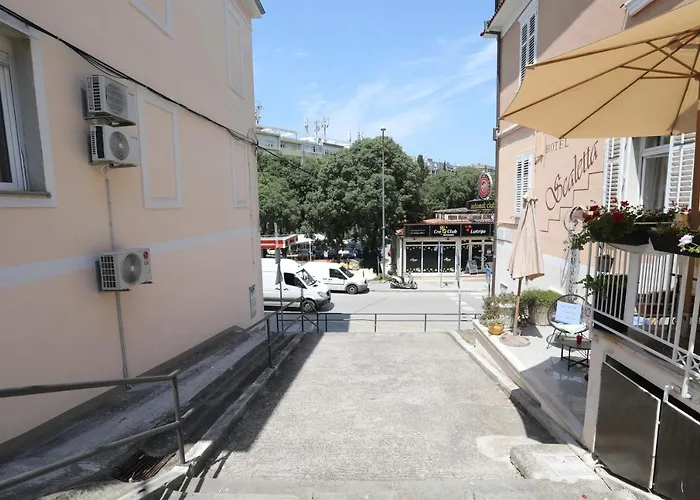 Kamala Apartment Pula